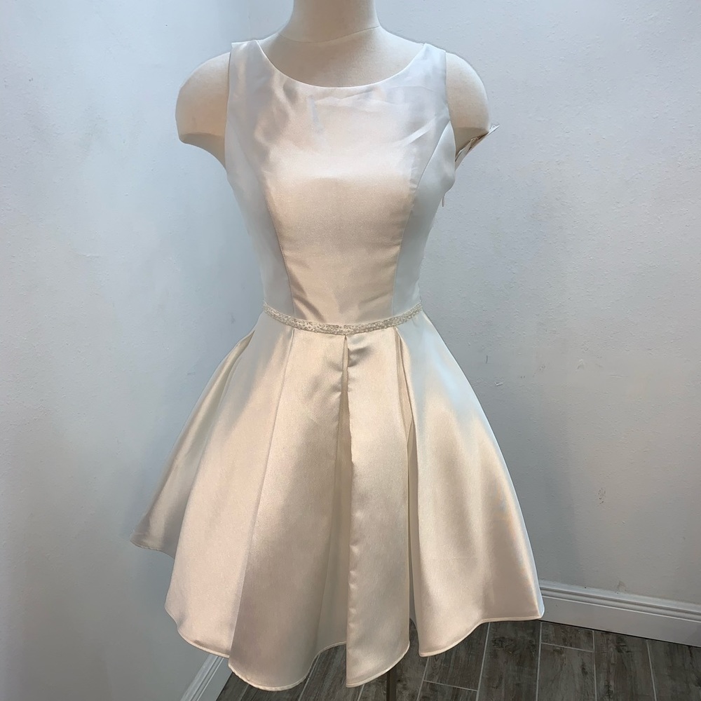 Nina Canacci Short Dress Size 0